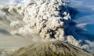 日本富士山爆发时间